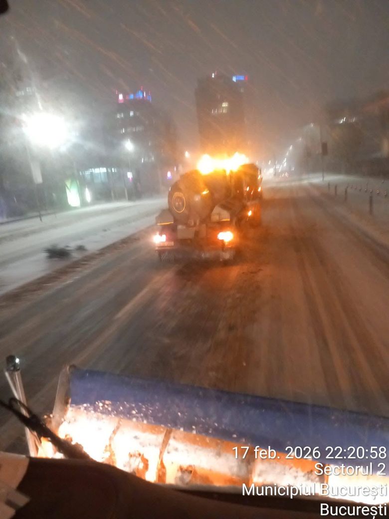 Cod roșu de ninsoare abundentă