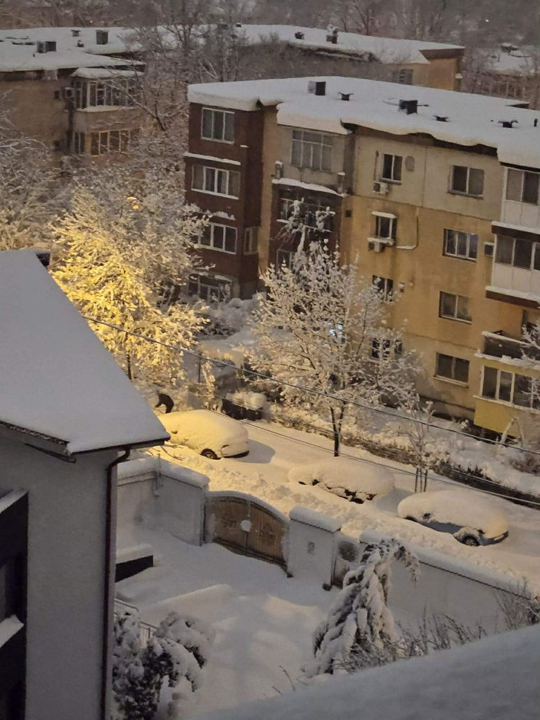 Zăpada a pus stăpânire pe România.