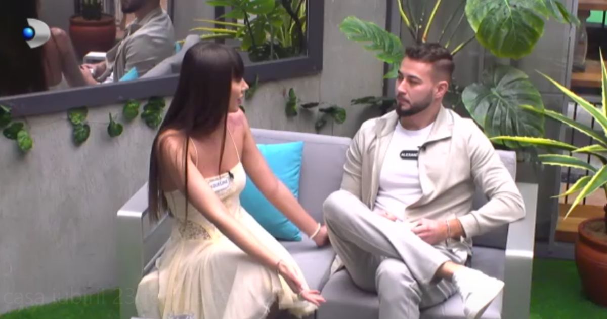 Alexandru a prins-o în fapt pe Jaqueline: „E foarte grav!”. Aflați ce a făcut concurenta în afara emisiunii în ediția din „Casa iubirii” de luni, 23 februarie, de la orele 10:00 și 16:30, doar la Kanal D