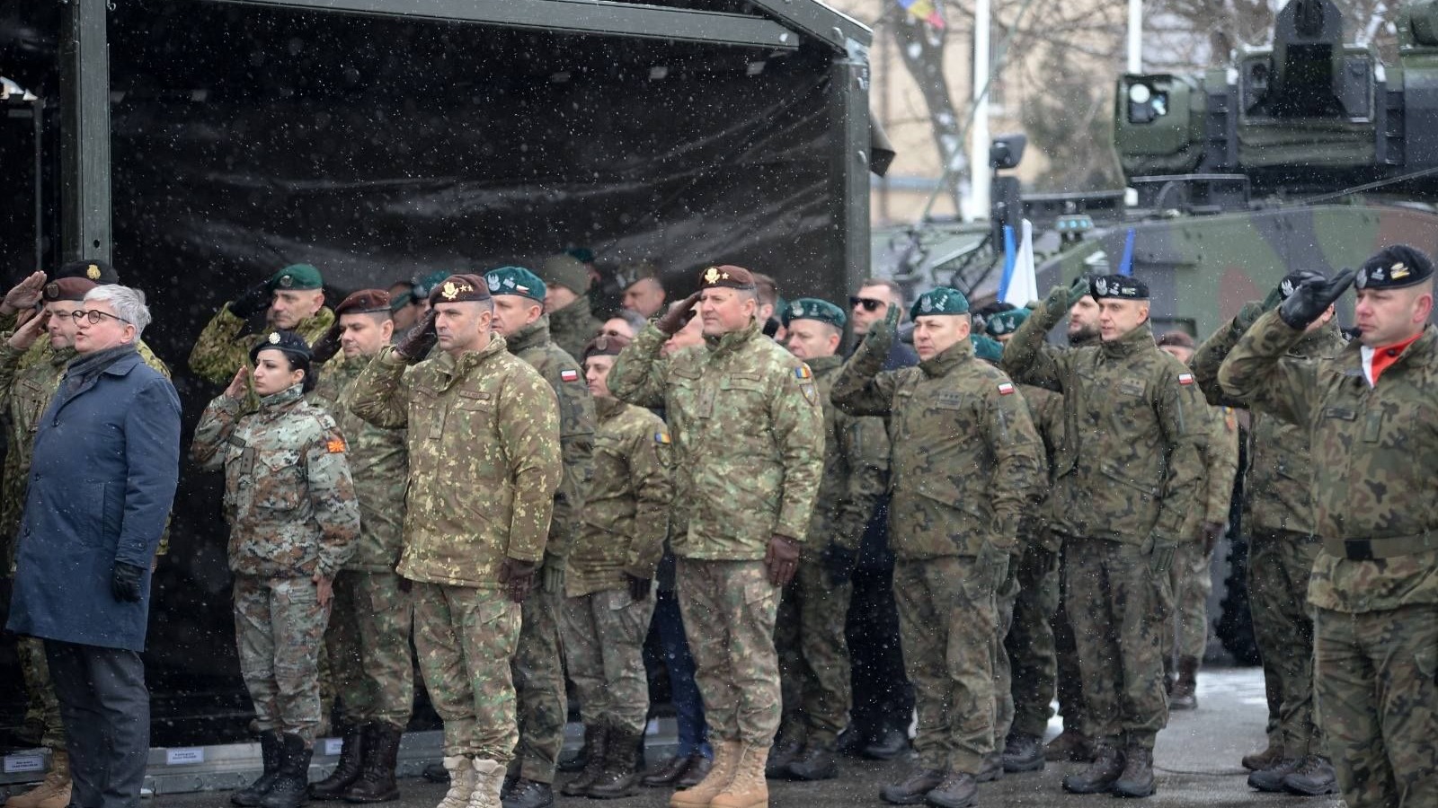 Noi reguli pentru pensiile militare. Cum va fi afectată vârsta de pensionare