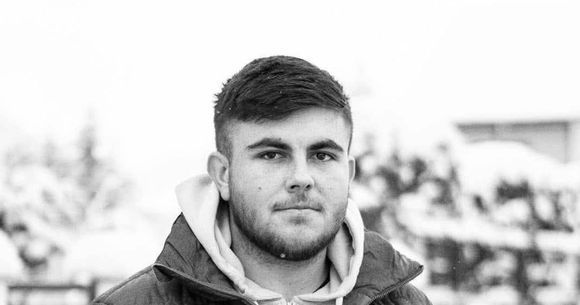 tanar de 21 de ani bistrita