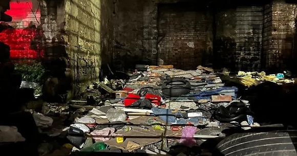 Imobil abandonat Italia