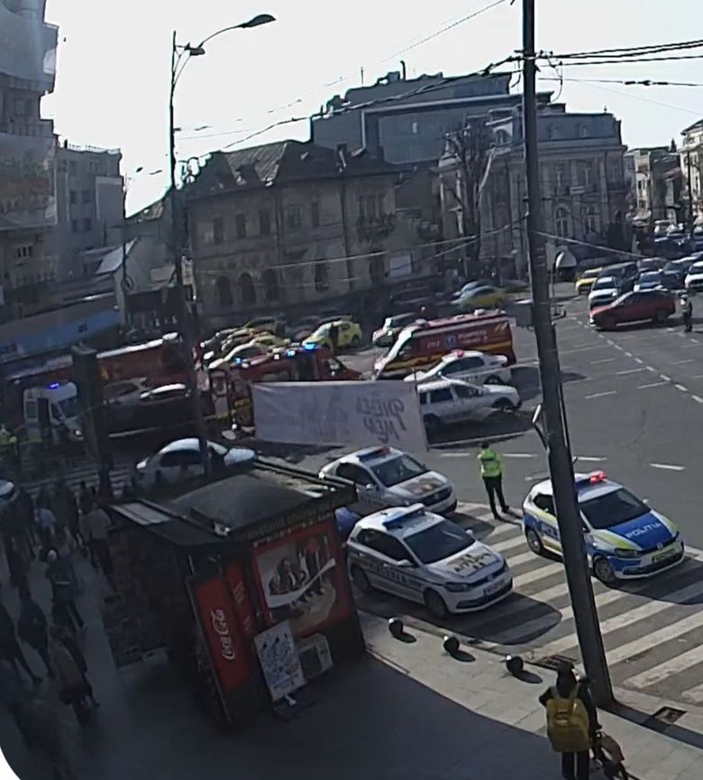 Incident rutier la Piața Romană