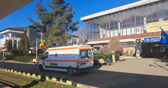 Gară B&acirc;rlad