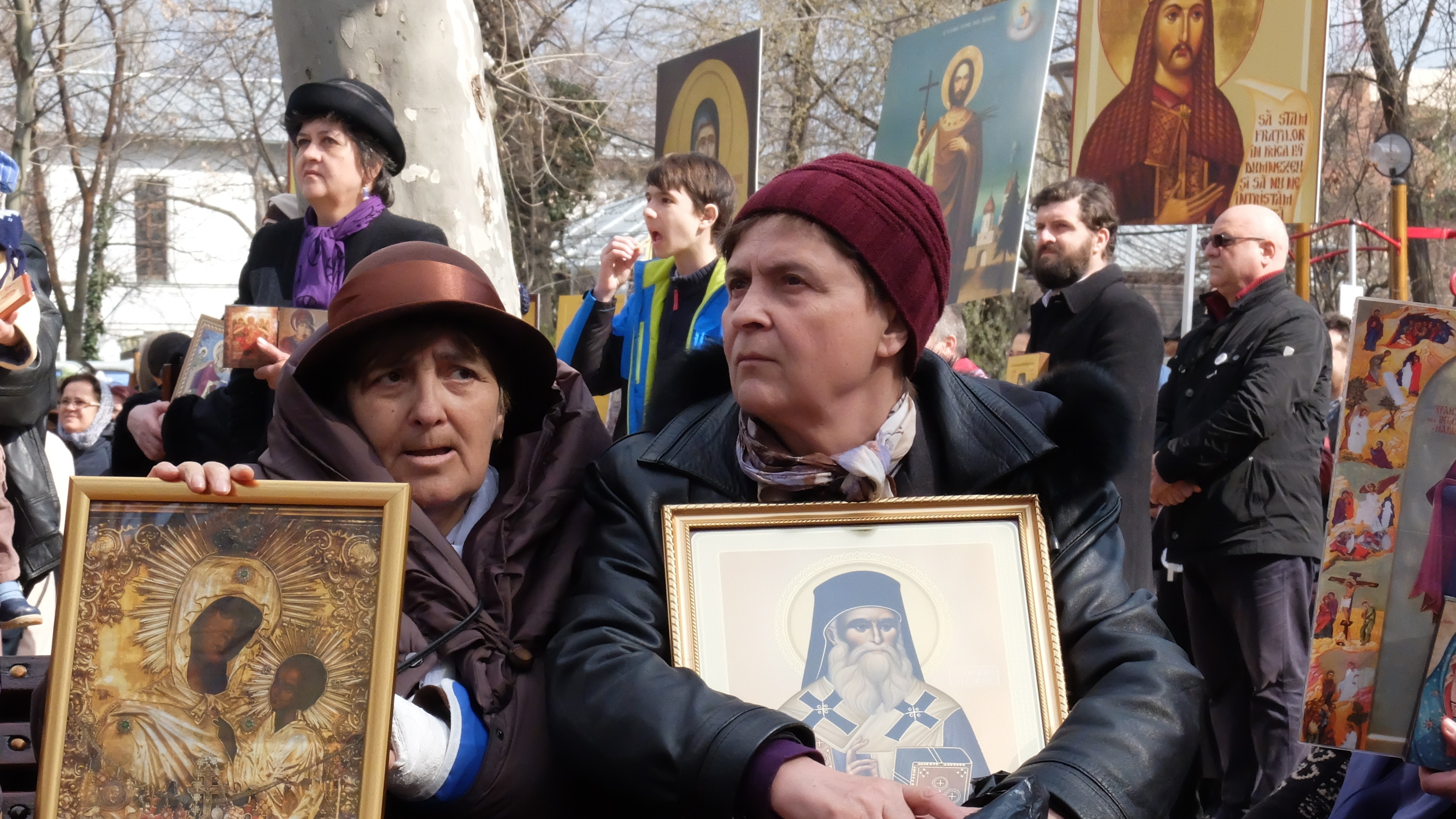 Calendar ortodox pentru ziua de 13 martie 2026: Toși creștinii rostesc această rugăciune! Sfântul Ierarh îi apără de boală și de supărări
