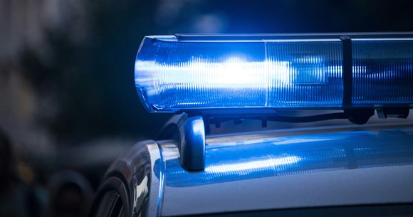 tanara agresata și bagata in portbagaj de iubit