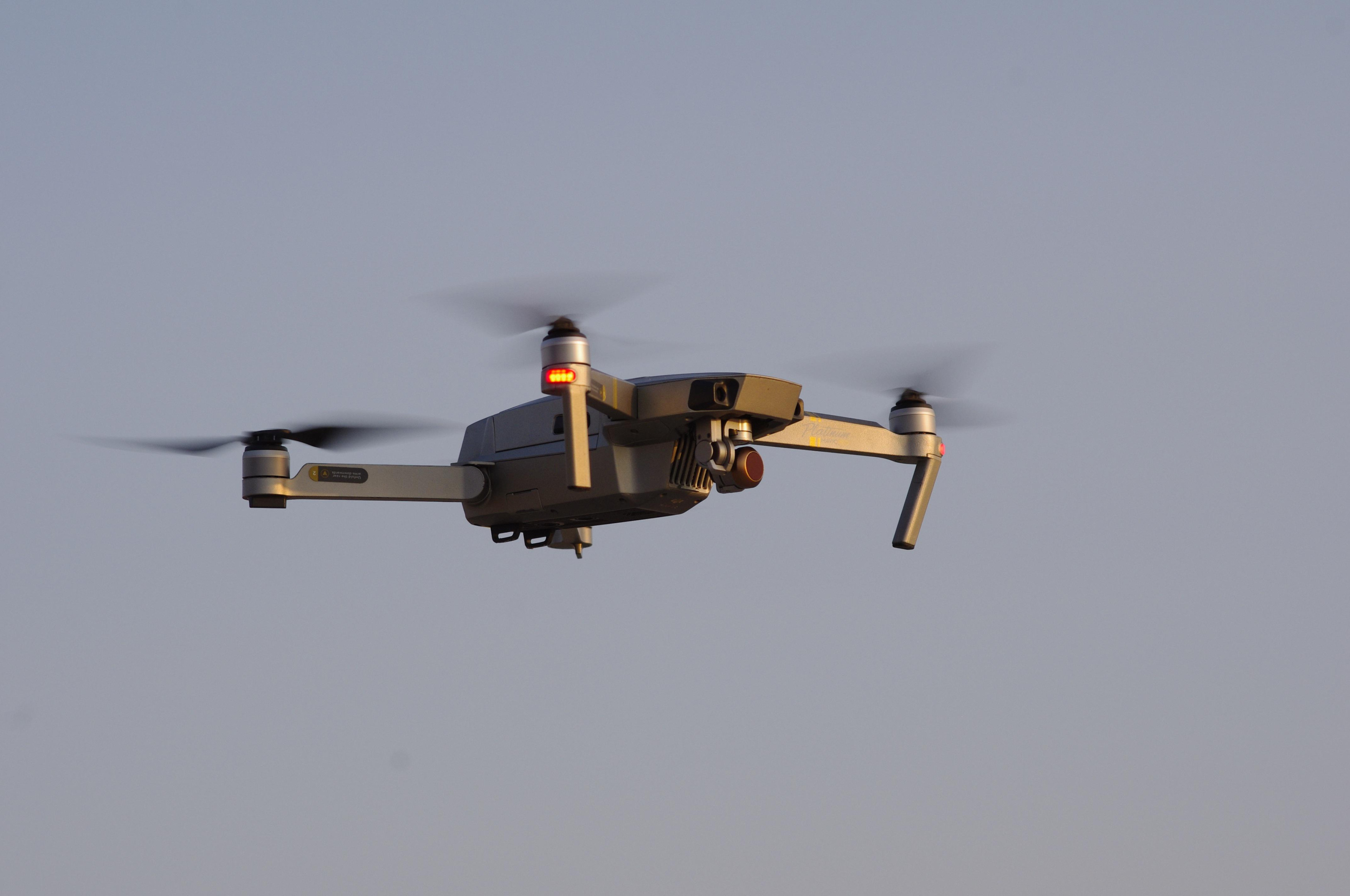 BREAKING NEWS Mesaj RO-Alertă în Tulcea. Mai multe bucăți de dronă au căzut în zona Plauru