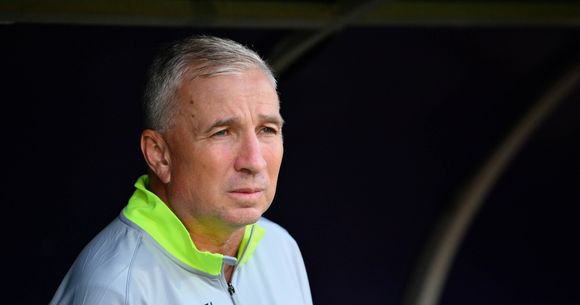 Dan Petrescu a suferit o intervenție de urgență. 