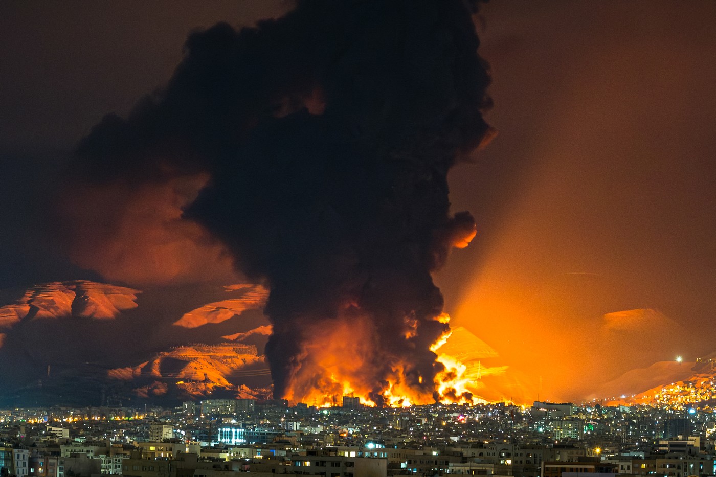 Ziua 21 de conflict în Orientul Mijlociu. Alertă maximă în Iran după mai multe explozii în Teheran
