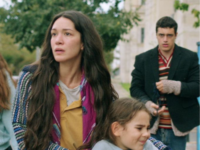 “Ai nimănui” - PREMIERA astăzi, de la 20:00, la Kanal! Hazal Subaşı, despre rolul tulburător din serial care va cuceri inimile românilor