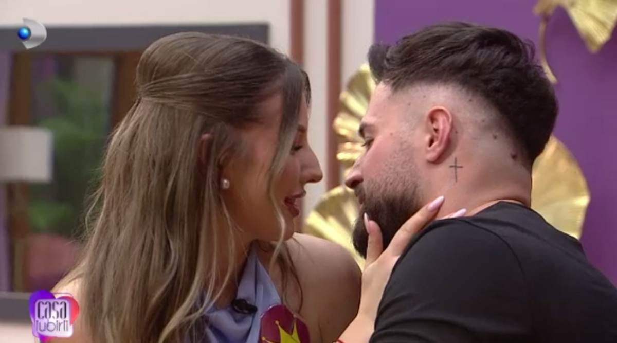 Carolina și Danciu, moment neașteptat în “Casa iubirii”. Gestul concurentului a lăsat-o fără cuvinte: „Vrei să mă săruți”