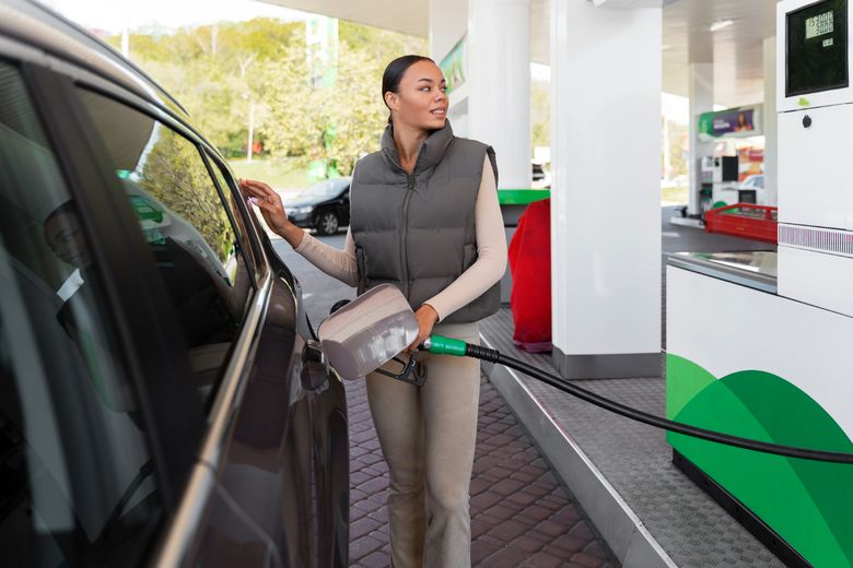 Preț carburanți miercuri, 8 aprilie 2026