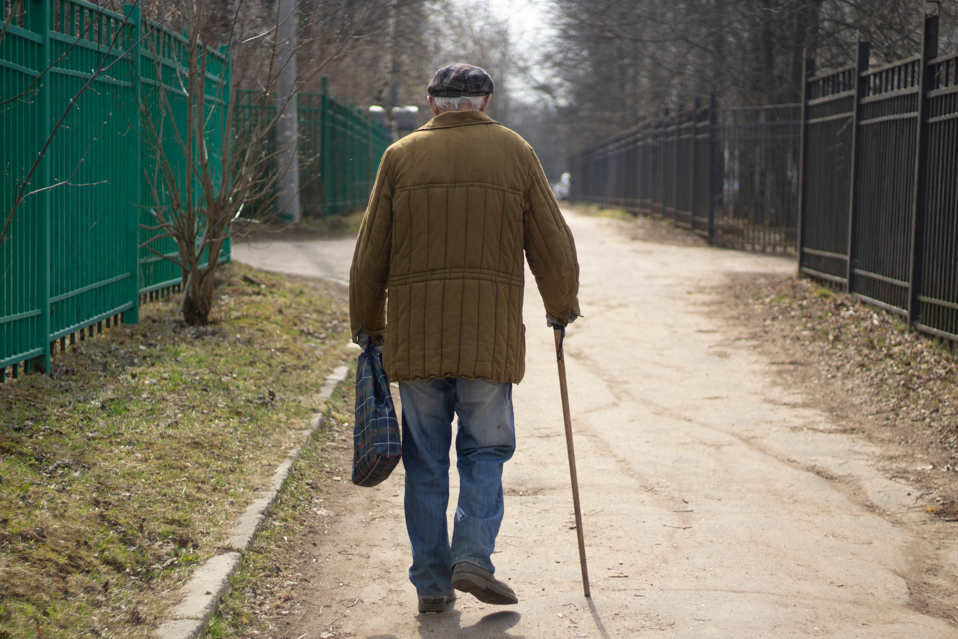 Pe ce dată sunt livrate pensiile în luna mai. Se dau bani în plus pentru anumiți pensionari