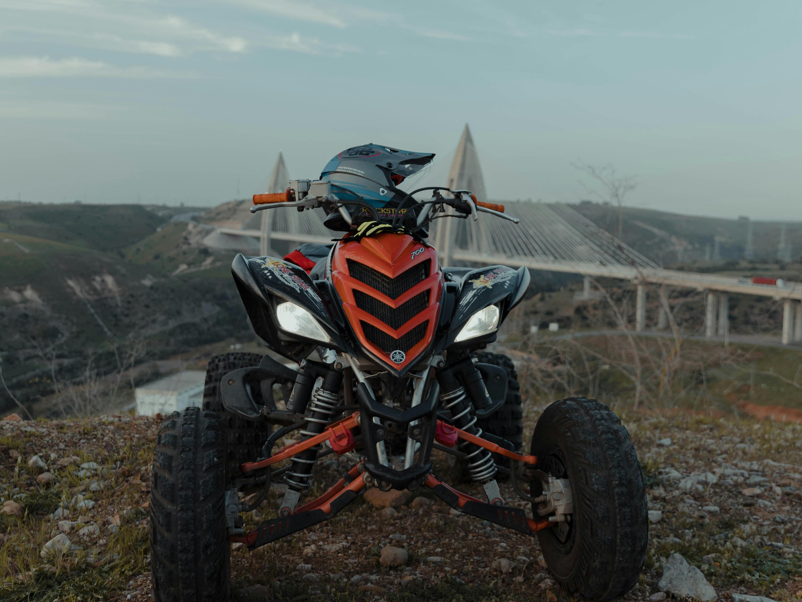 Sfârșit tragic pentru un bărbat, în județul Olt! Și-a pierdut viața după ce s-a răsturnat cu ATV-ul