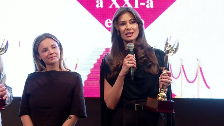 Cristina Dorobanțu și Ramona Dumitrescu la „Gala Internațională Femei de Succes”