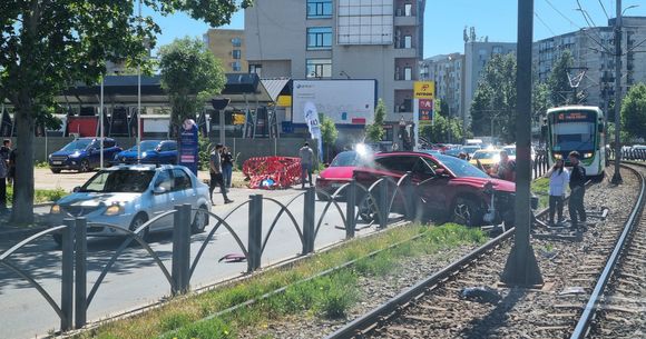 accident linie tramvai 41