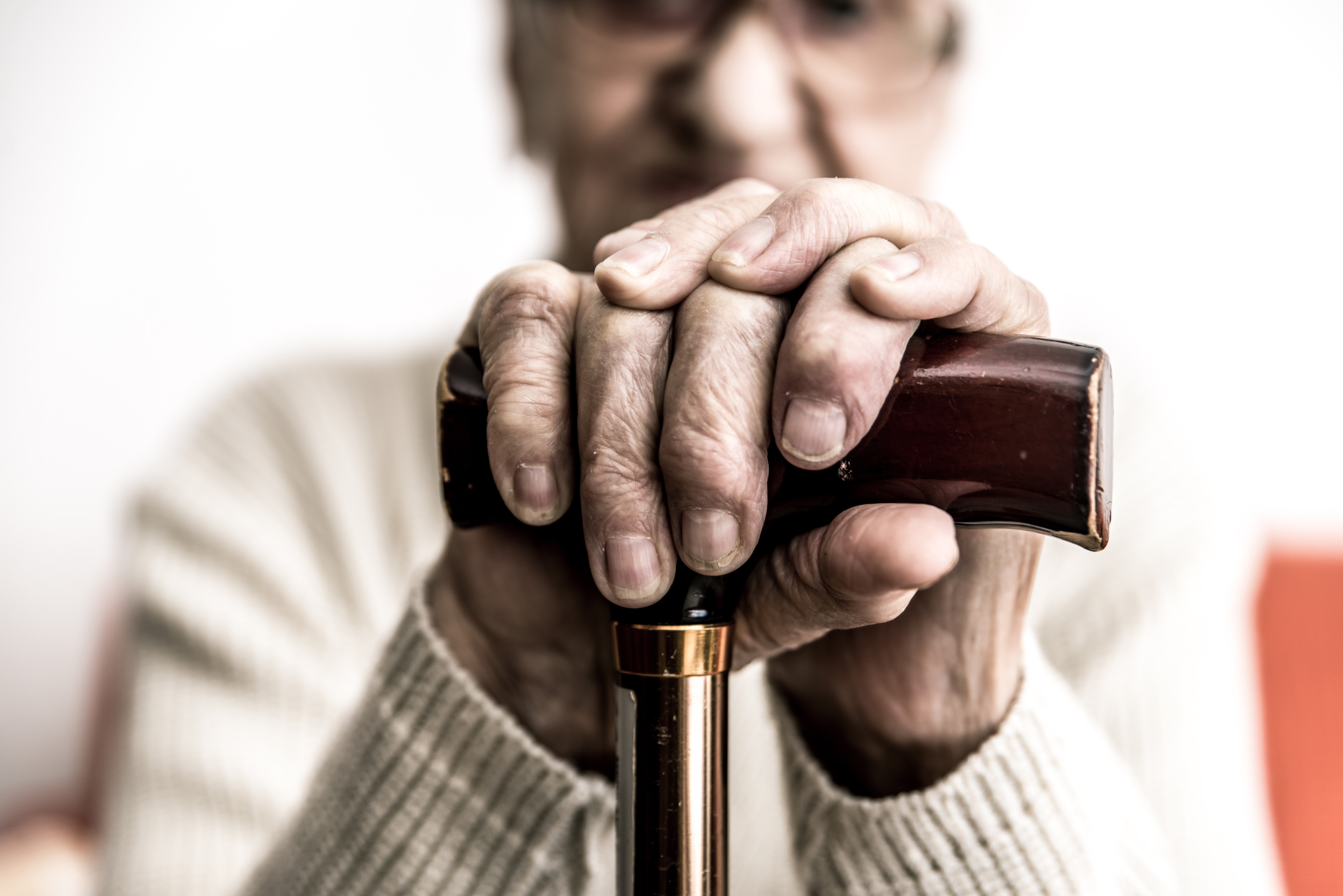 Anunț de ultim moment pentru pensionarii români. Banii pentru contribuția CASS ar putea fi returnați
