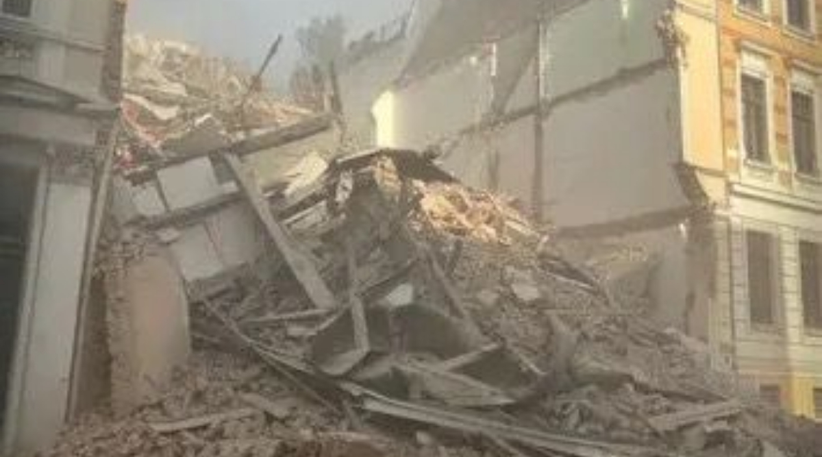 Georgiana și Simona sunt căutate în continuare printre ruine, în Germania. Una dintre tinere trebuia să se căsătorească în vară, iar logodnicul speră să fie găsită în viață: ,,Am ieșit din casă pentru câteva minute”