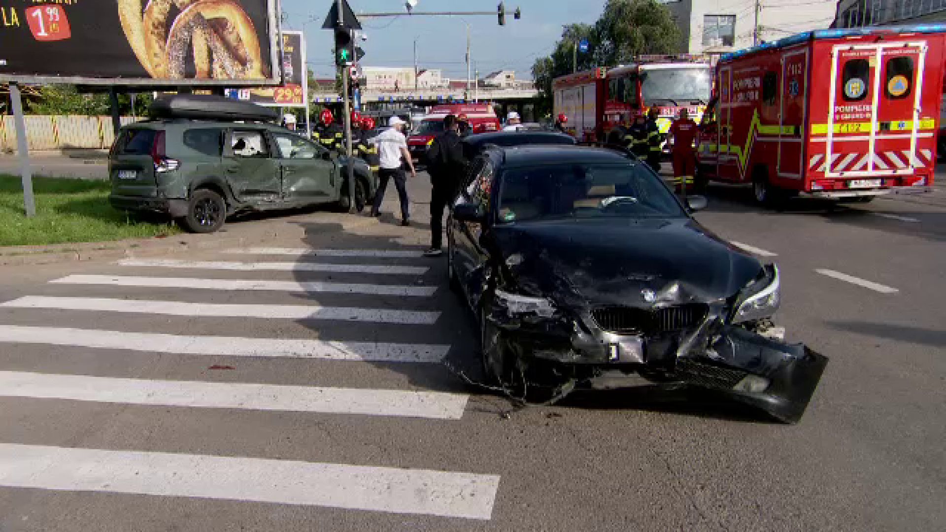 Trei copii și mama lor au ajuns la spital după un eveniment rutier petrecut în Iași. O fetiță de doi ani este în stare gravă