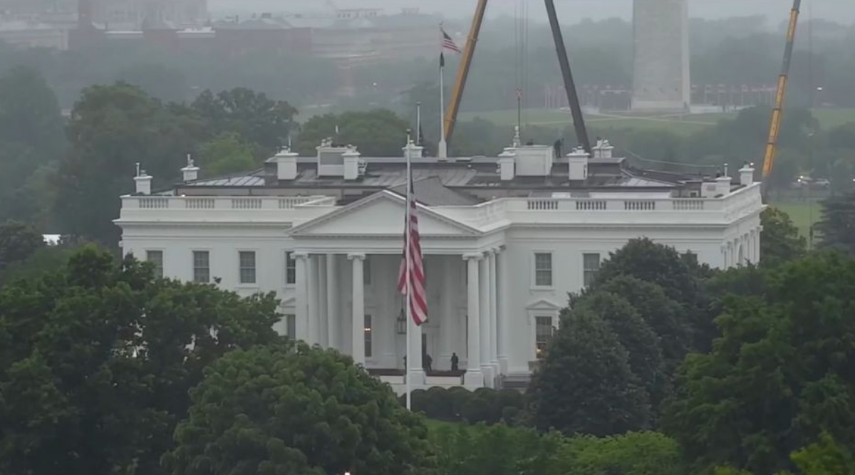 Atac armat la Casa Albă. Un bărbat a deschis focul în apropierea clădirii în care se afla Donald Trump