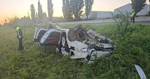 Starea mașinii de la locul accidentului 