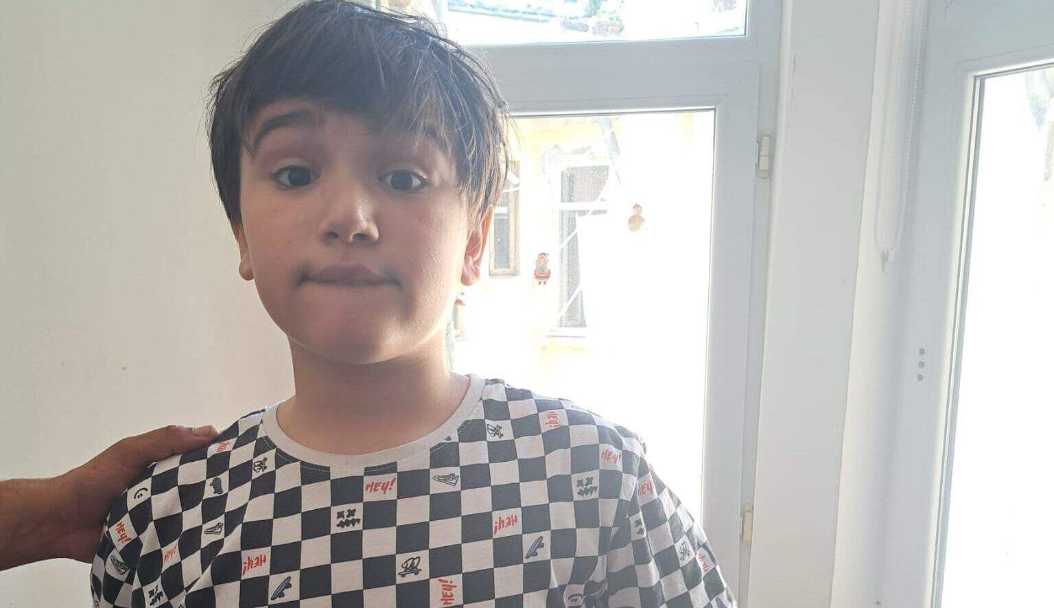 Alertă în București după dispariția lui Laur, un copil de 9 ani, în Parcul Cișmigiu. Minorul suferă de autism și nu răspunde atunci când este strigat