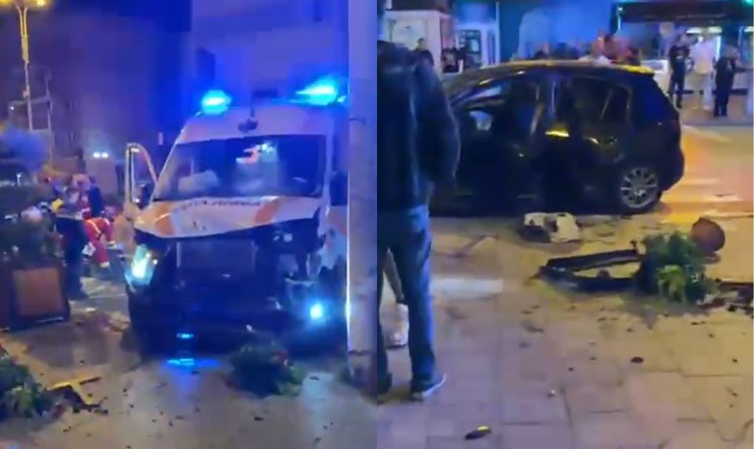 Un bărbat de 23 de ani, din Câmpulung Moldovenesc, a ajuns la spital după ce mașina pe care o conducea a acroșat o ambulanță