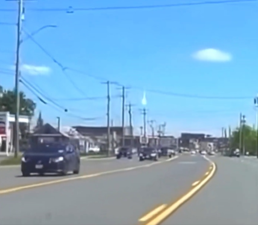 Dublă deflagrație provocată de un meteorit în SUA. Acesta a căzut cu o viteză de 120.000 km/h