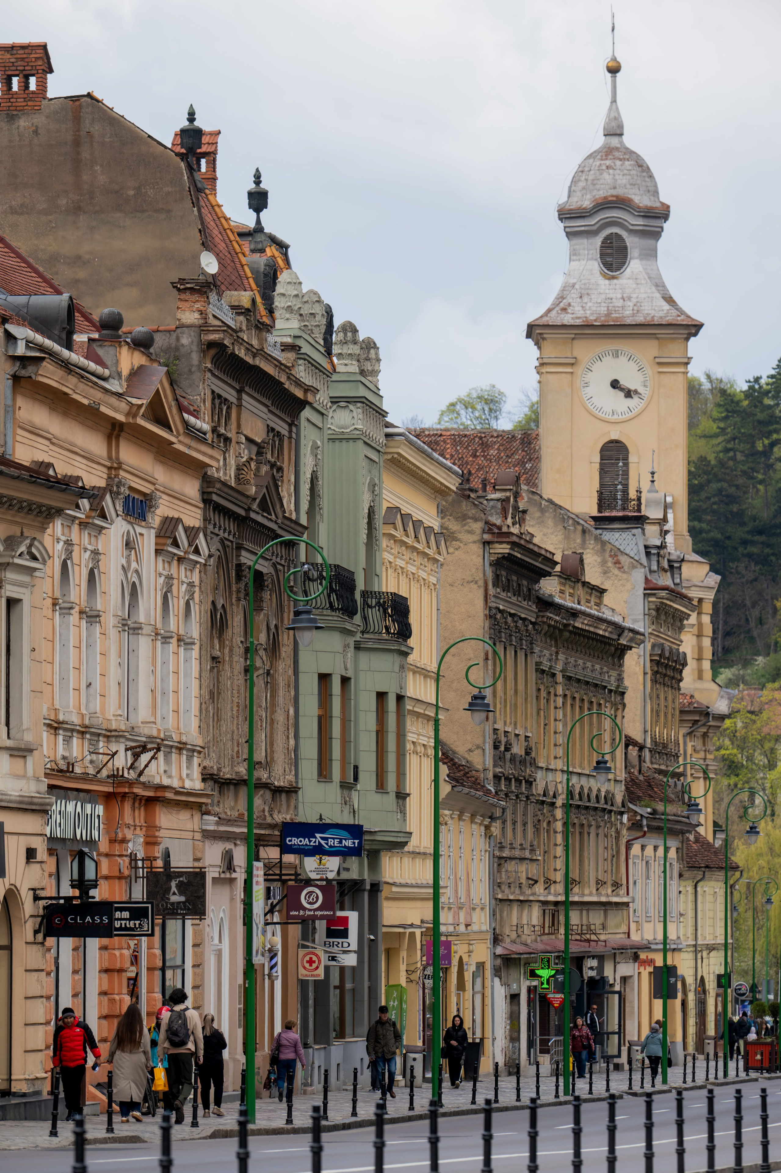 Sâmbătă, de la ora 14:45, în ”ROventura”, Brașov, impresionantul oraș ...