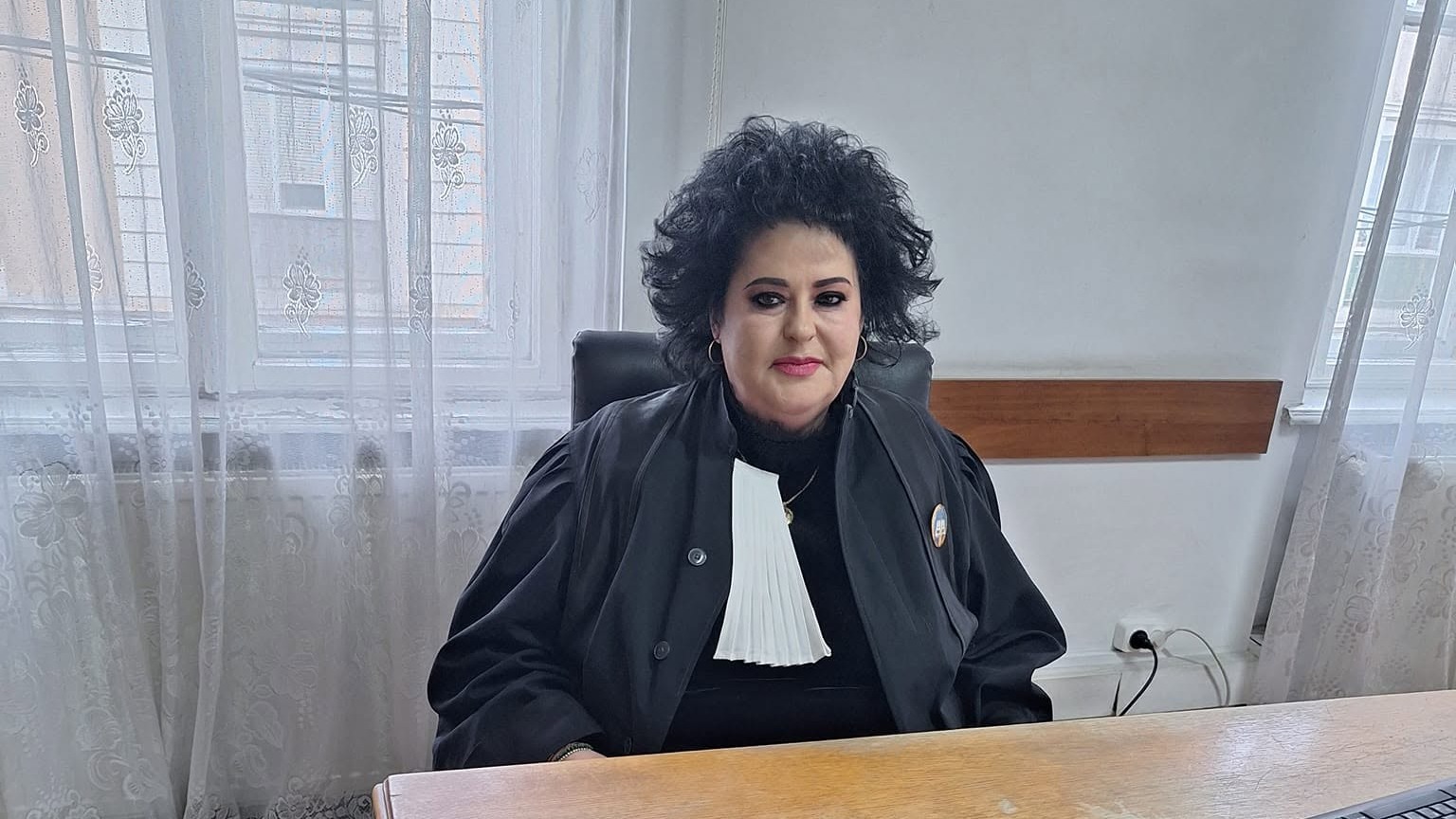 S-a stins din viață judecătoarea Mărginean Cătinean Candidia Laura, cu mai puțin de o lună înainte să împlinească vârsta de 51 de ani