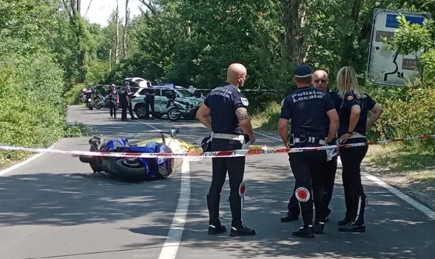 Un român din Italia și-a pierdut viața pe loc, după ce s-a izbit cu scuterul de un TIR. Cum s-a produs tragedia