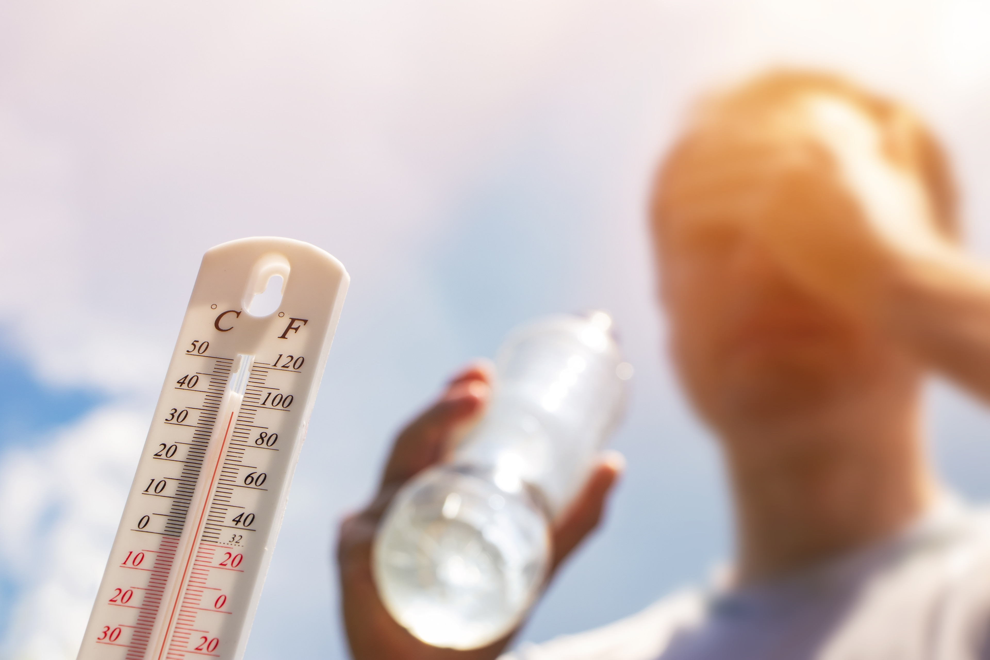 Este cod galben de caniculă. Prognoza meteo ANM luni, 22 iunie 2026. Meteorologii anunță temperaturi de peste 34 de grade Celsius