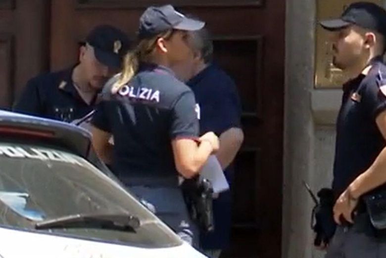 O româncă și-a ucis fiica, apoi și-a pus capăt zilelor în Italia.