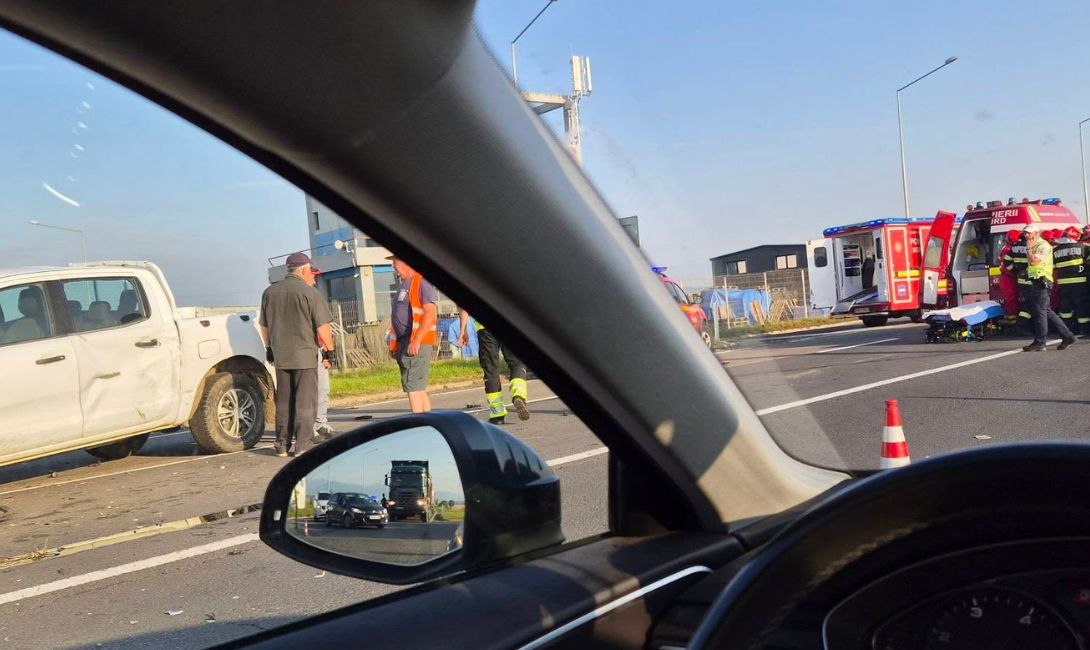 Femeie de 43 de ani, transportată la spital după un eveniment rutier provocat, în Sibiu, de un șofer aflat sub influența băuturilor alcoolice