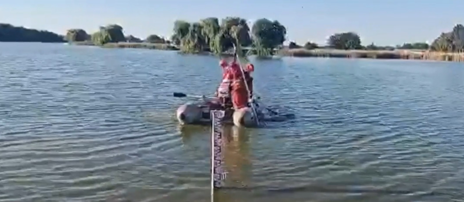 Adolescent de 15 ani, găsit fără viață în Balta de la Șimian, în Bihor. Băiatul intrase în apă împreună cu un prieten
