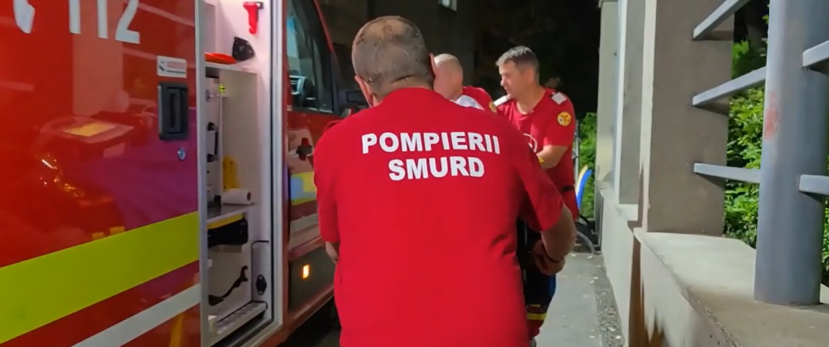 Luptă contracronometru pentru salvarea unui adolescent de 17 ani din Botoșani, după ce a intrat într-un iaz și nu a mai putut ieși la suprafață