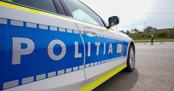 A fost activat Planul Roșu după ce un microbuz cu 11 pasageri s-a răsturnat &icirc;n județul Vrancea. 