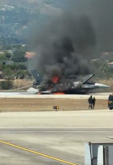 avion f-16 Zakynthos