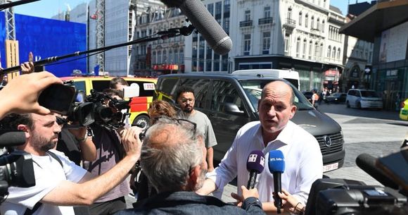 Foc puternic la o clădire importantă din Bruxelles.