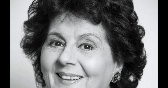 Actrița Adela Mărculescu s-a stins din viață.