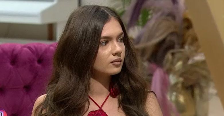 Andreea ar fi primit mai multe mesaje de pe contul lui Mario de Instagram