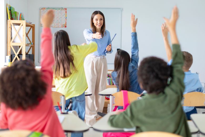 Elevi în sala de clasă