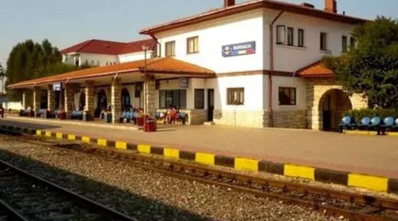 O tânără a fost acroșată de tren în Mangalia.