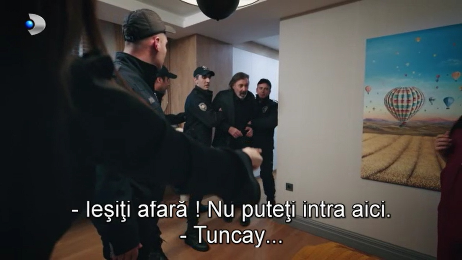 Rezumat episodul 115 „O dragoste”, difuzat vineri, 14 august 2026, la Kanal D: Poliția descinde la locuința lui Tuncay
