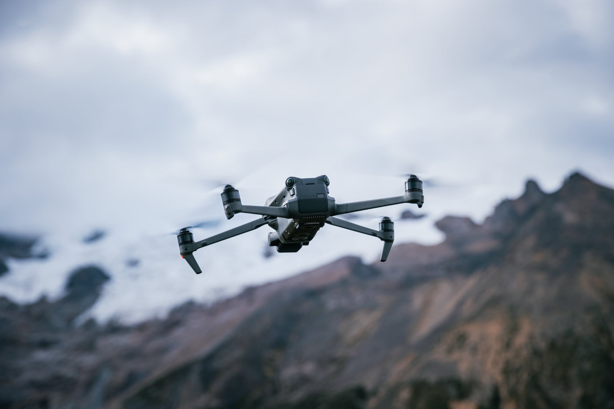 O nouă alertă aeriană în Tulcea! A fost detectată o ţintă aeriană la granița cu România
