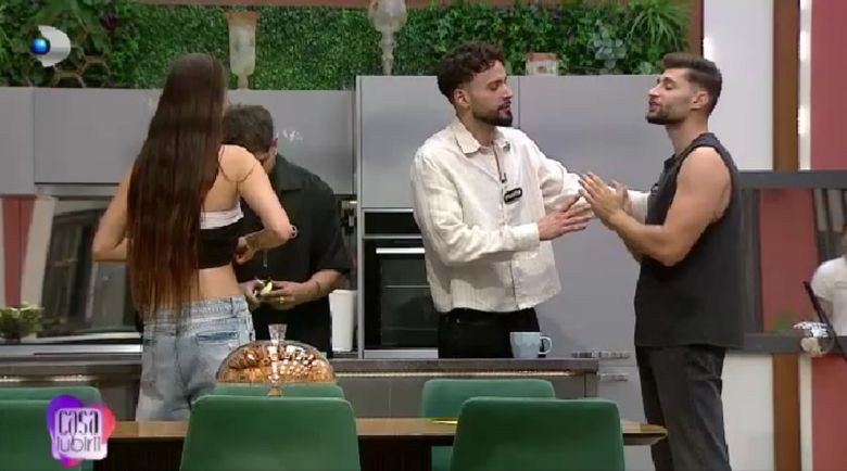 Raffaella și Ștefan și-au aruncat replici dure.