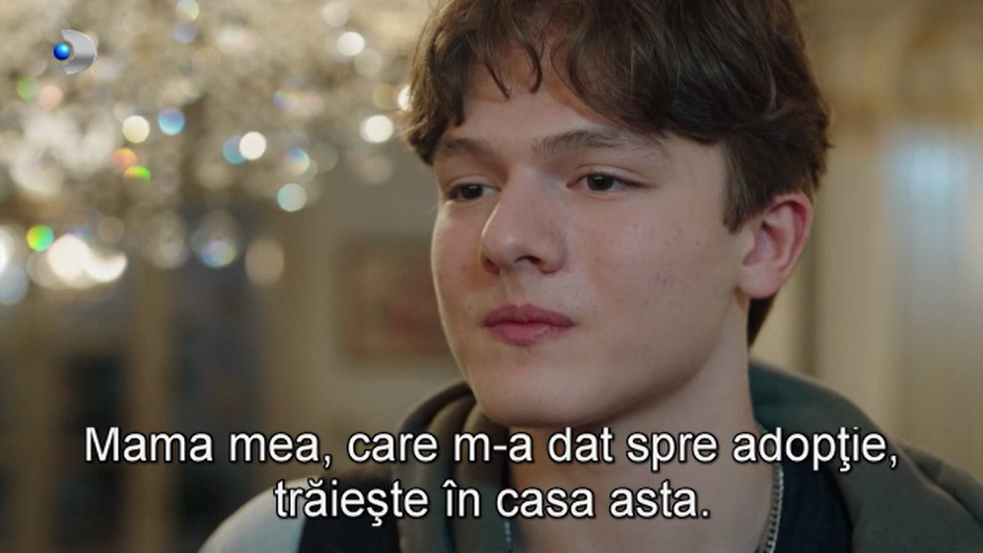 Rezumat episodul 131 „O dragoste”, difuzat luni, 7 septembrie 2026, la Kanal D: Un băiat misterios vine la conacul familiei Ünal pentru a-și găsi mama