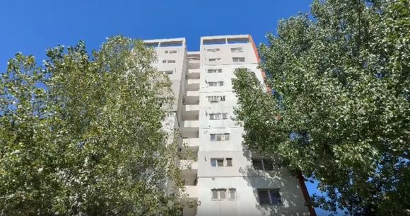 Incident devastator &icirc;n Constanța! O femeie și-a pierdut viața după ce a căzut de la etajul 10 al unui bloc