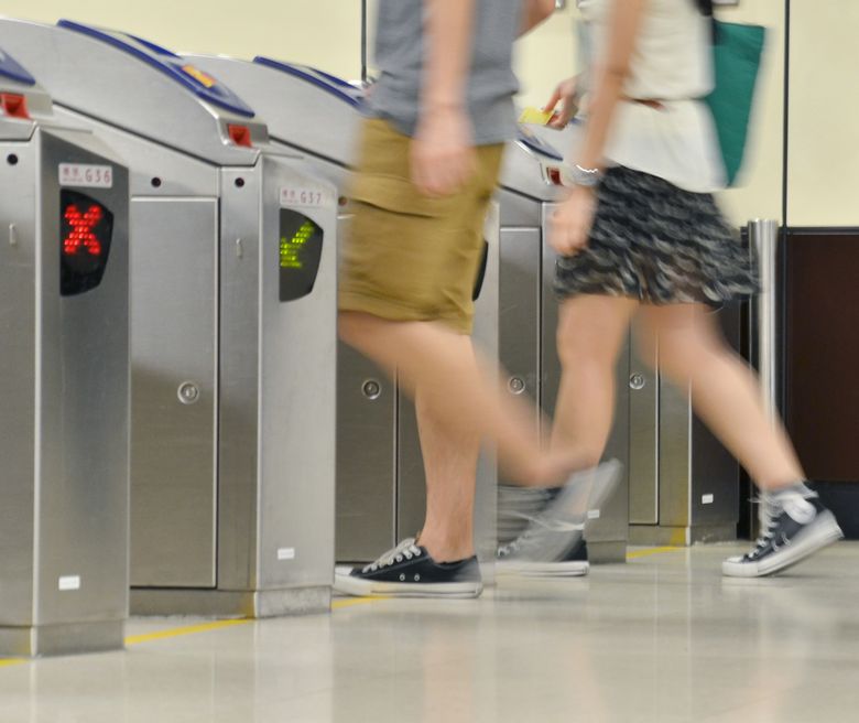 Sindicaliștii de la metrou avertizează că s-ar putea ajunge la blocarea circulației trenurilor