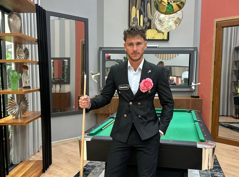 Cum arată mama lui Emanuel de la „Casa iubirii”. Concurentul seamănă leit cu cea care i-a dat viață
